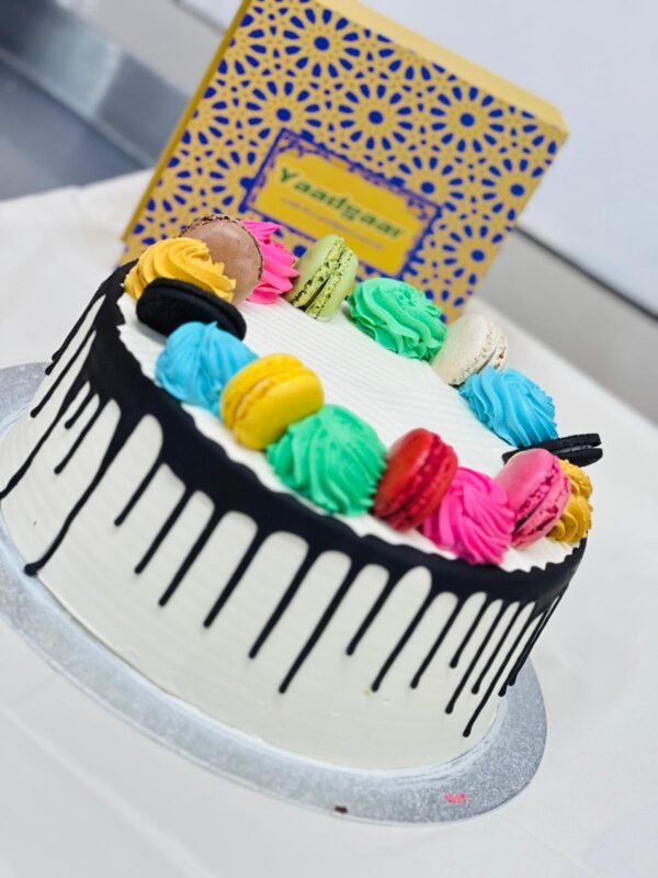 YSR 10" Special Round Vanilla Cake